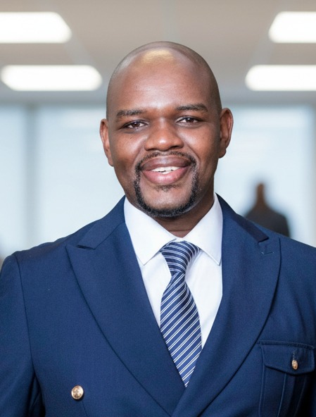 Thabo Sibanyoni, Accounts Manager at New Life Tax Consultants
